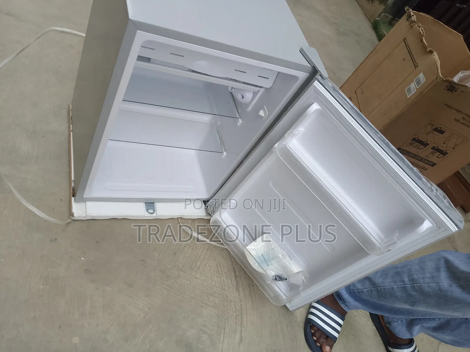 Glamstar 69L Fridge for Apartments and Small Homes