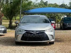 Toyota Camry XSE 4dr Sedan (2.5L 4cyl 6A) 2017 Silver