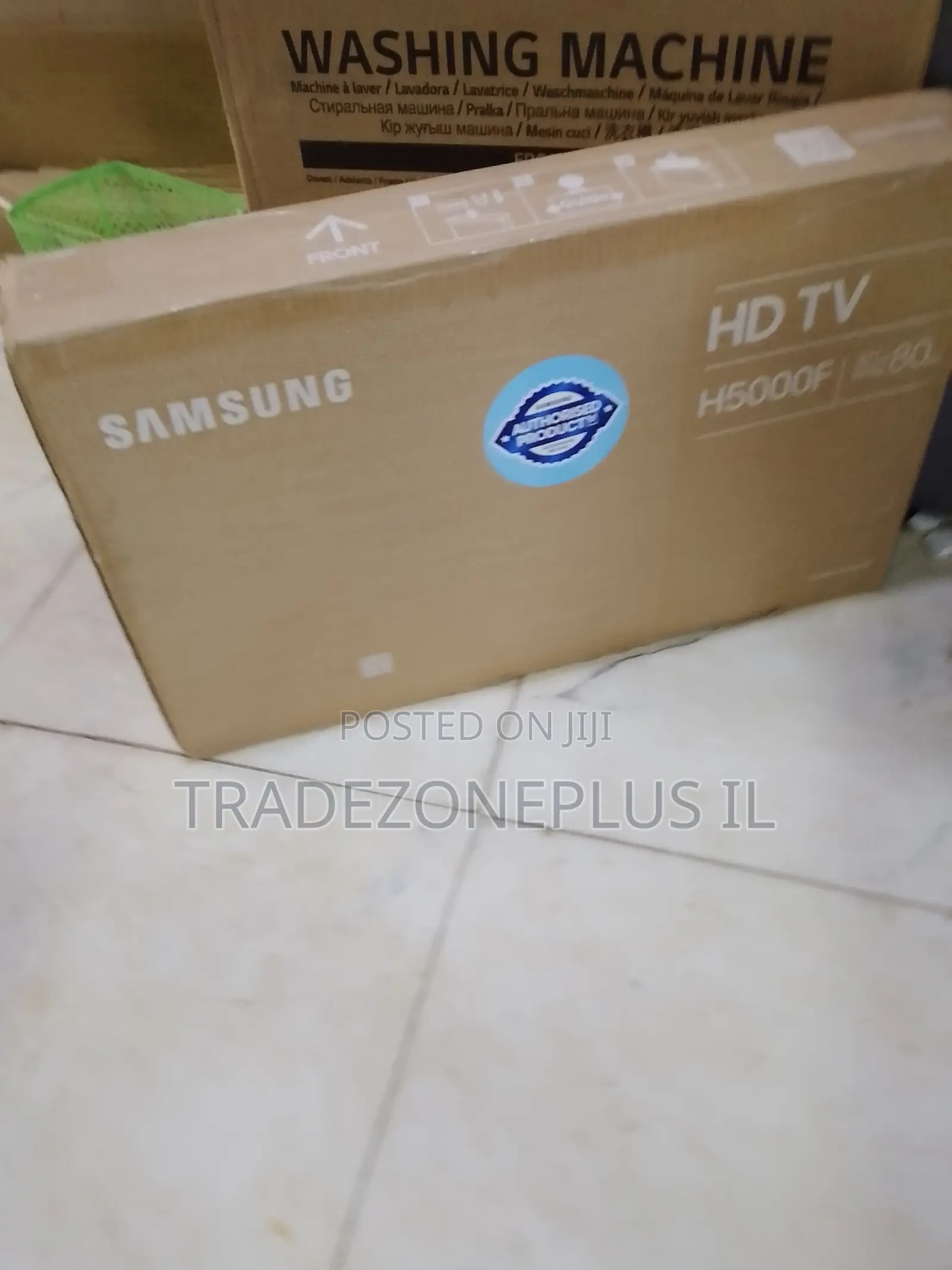 Enjoy Home Viewing on Samsung's 32-Inch LED TV