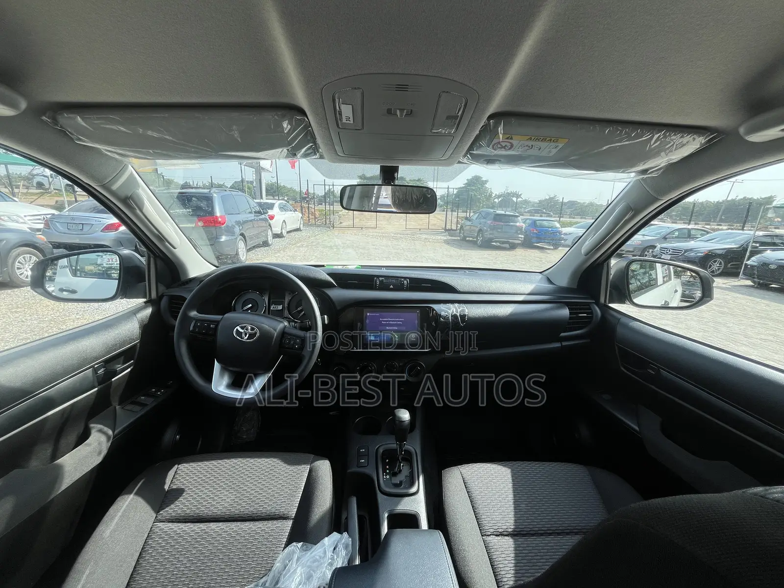 New Toyota Hilux 2026 White