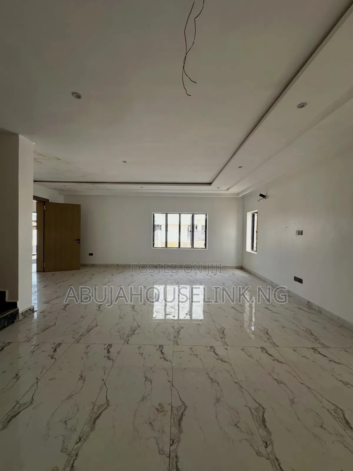5bdrm Duplex in Mabushi Abuja for sale