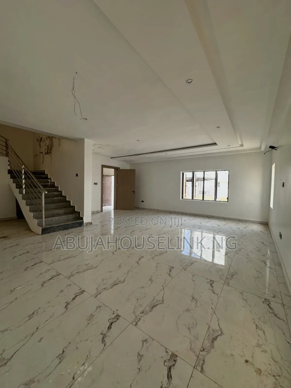5bdrm Duplex in Mabushi Abuja for sale