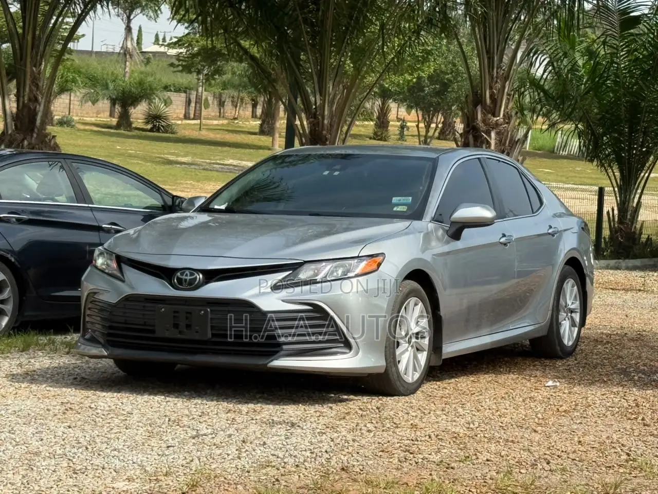 Toyota Camry SE 2023 Silver