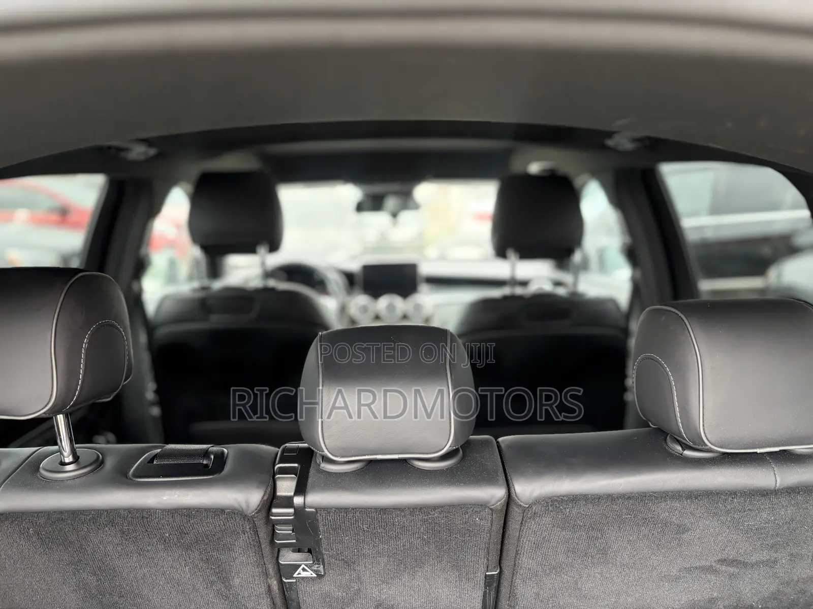 Mercedes-Benz GLC-Class 2019 White