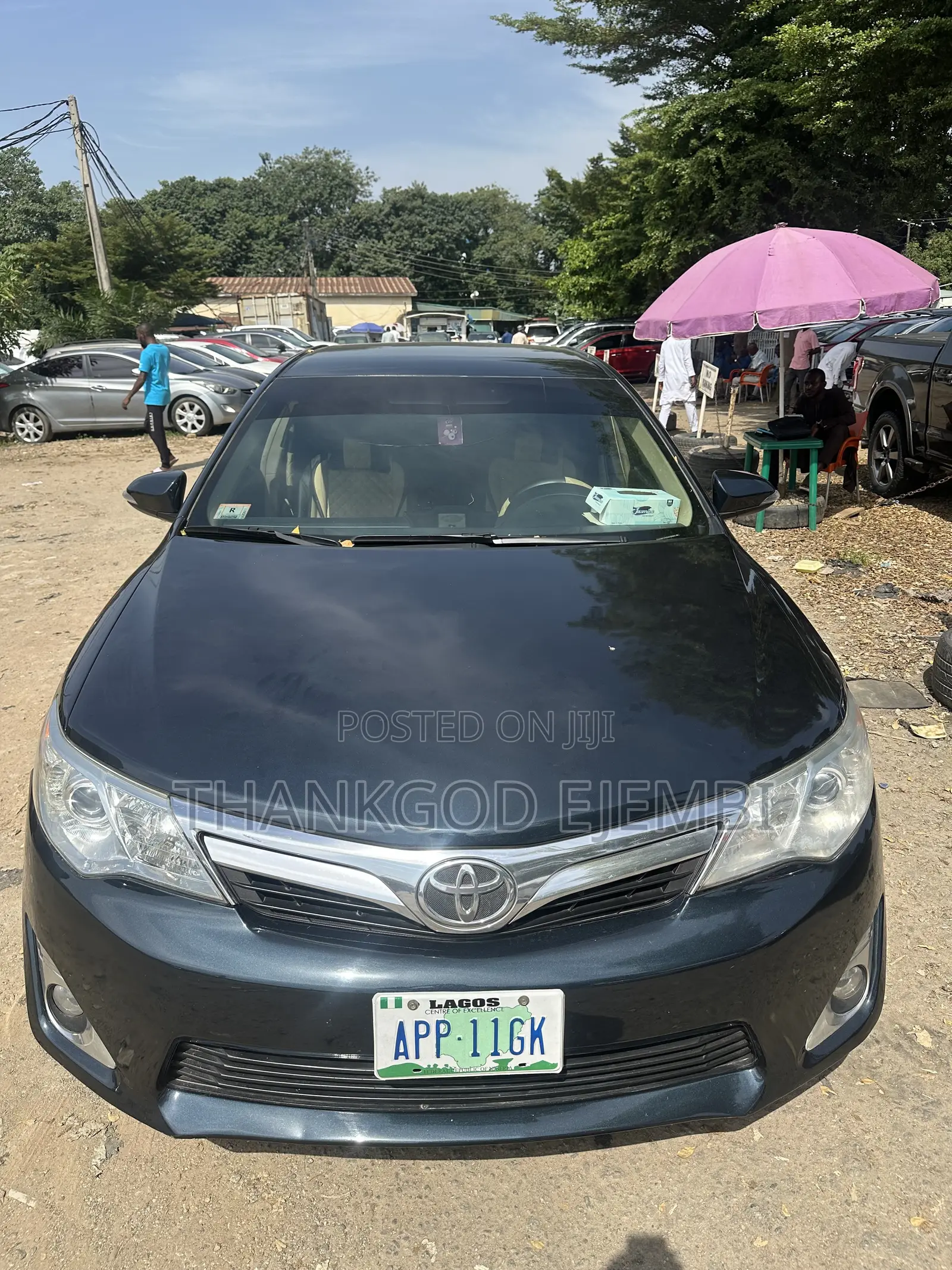 Toyota Camry LE 4dr Sedan (2.5L 4cyl 6A) 2013 Blue