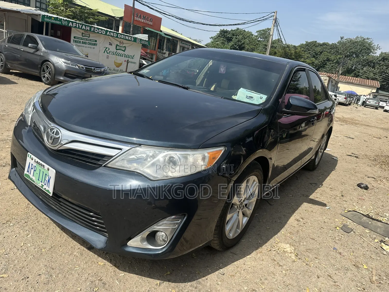 Toyota Camry LE 4dr Sedan (2.5L 4cyl 6A) 2013 Blue