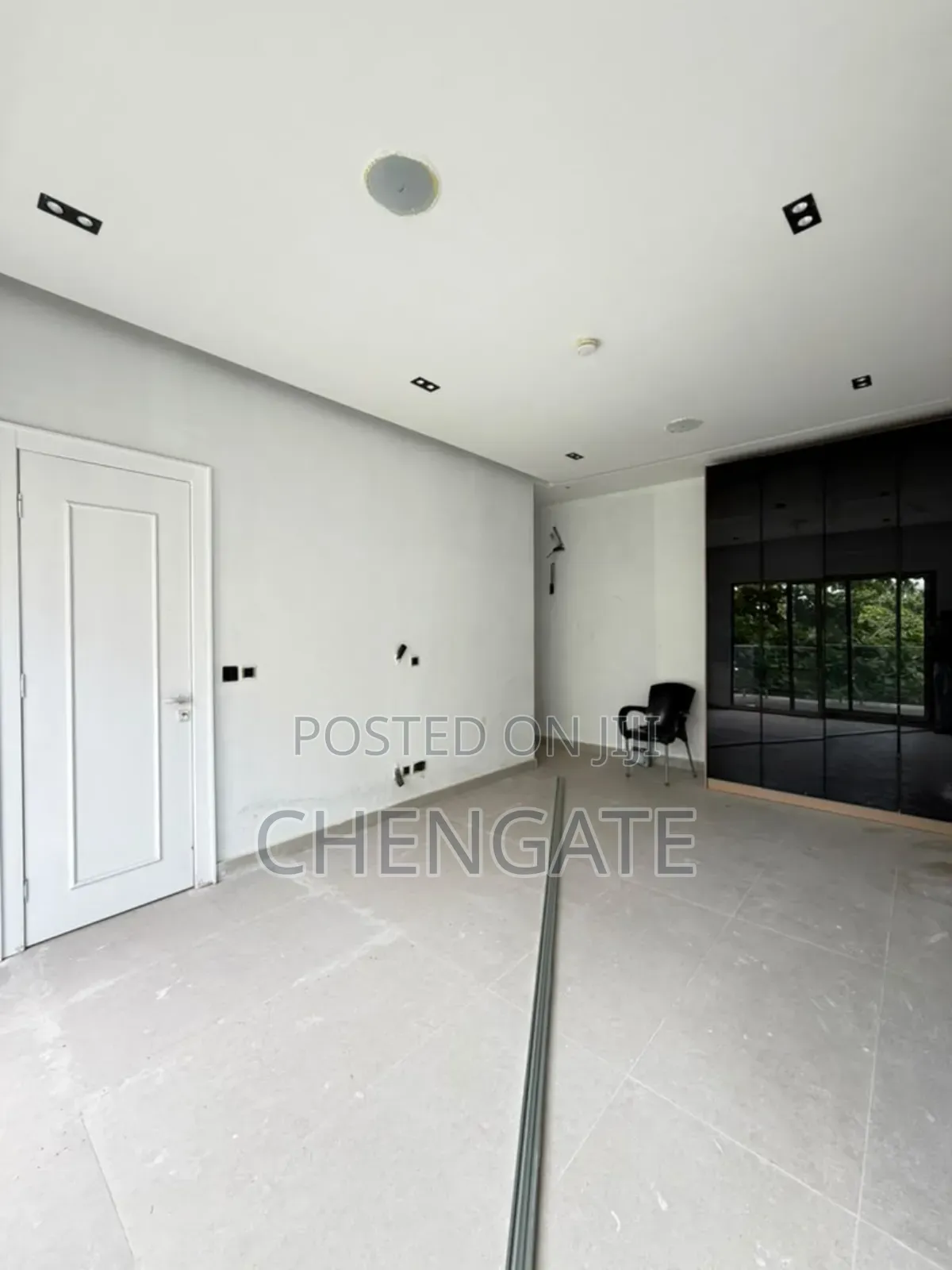 2bdrm Apartment in Victoria Island for sale