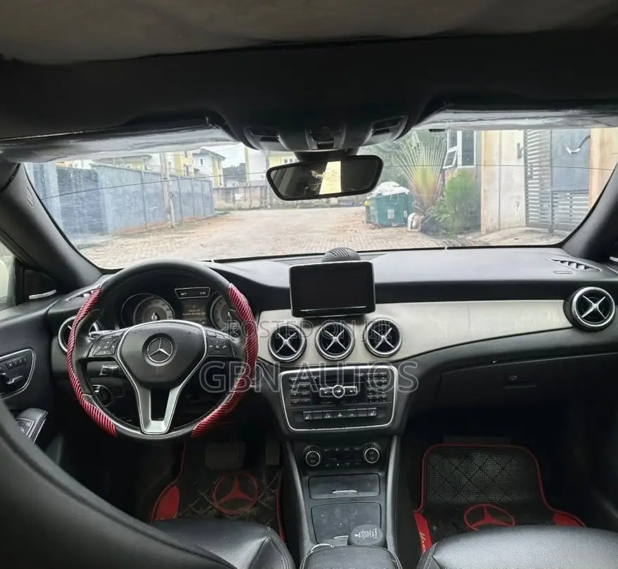 Mercedes-Benz CLA-Class CLA 250 4MATIC Sedan 2015 White