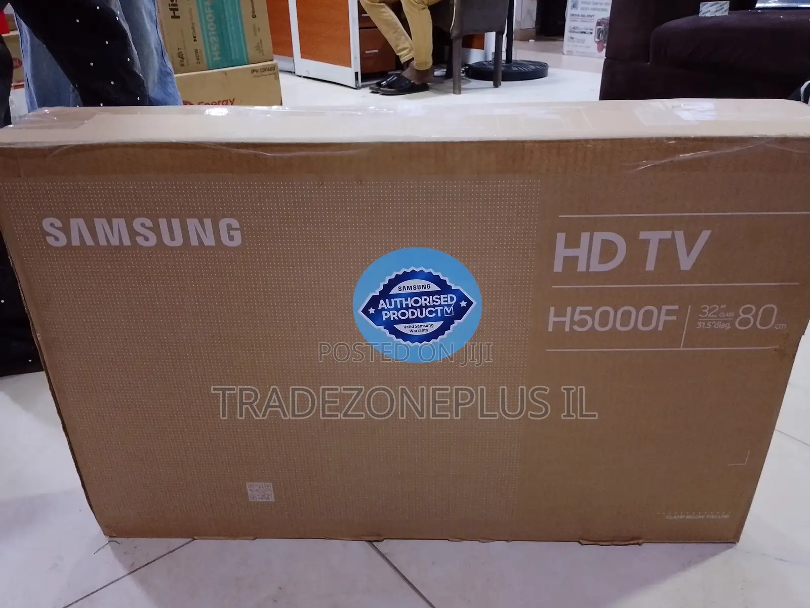 A Practical Samsung 32-Inch HD Screen for Home