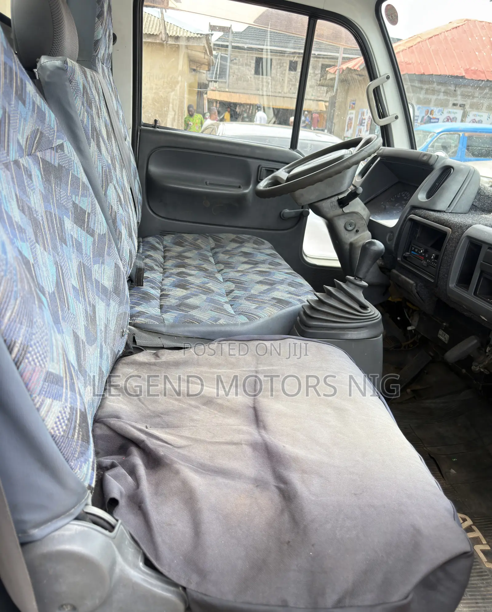 Nissan Cabstar ( Foreign Used ) 6 Tyres Injector Engine