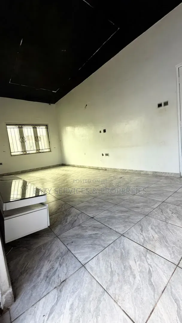 1bdrm Shared Apartment in Ikate for rent