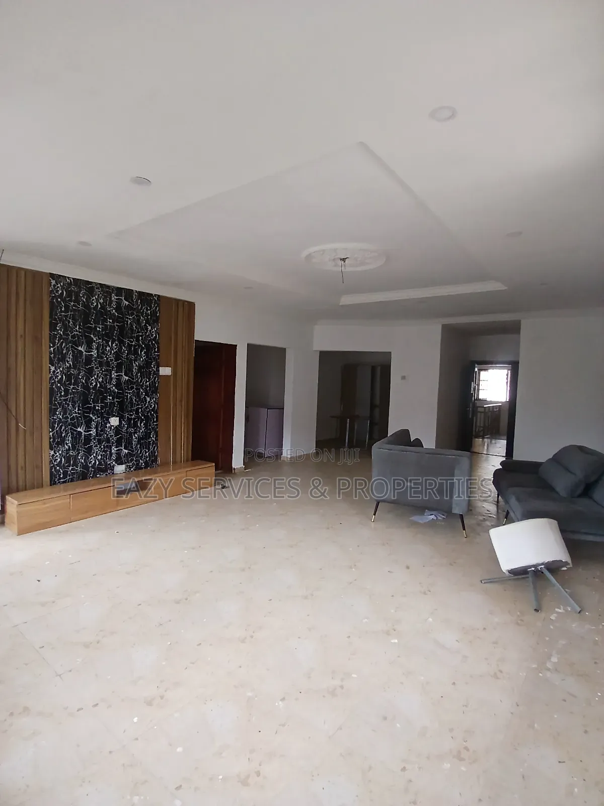 Studio Apartment in Gated And Secured, Ado / Ajah for rent
