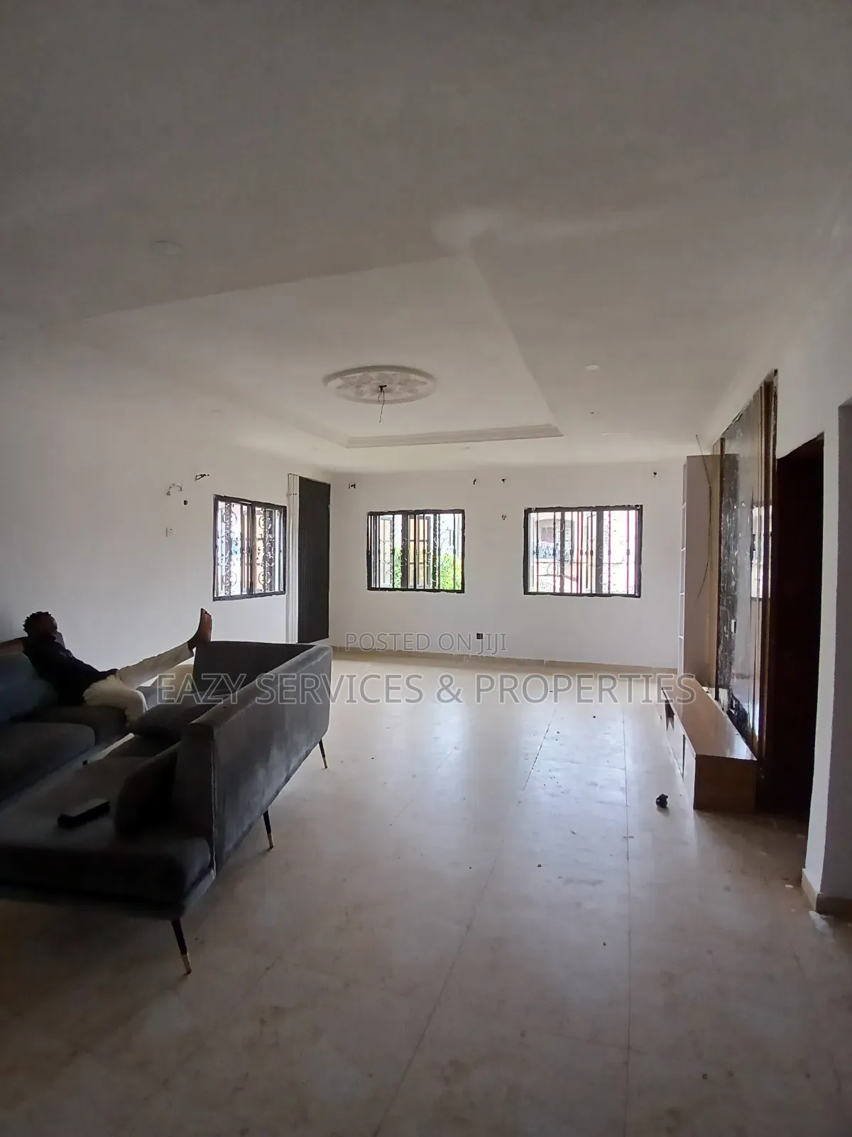 Studio Apartment in Gated And Secured, Ado / Ajah for rent