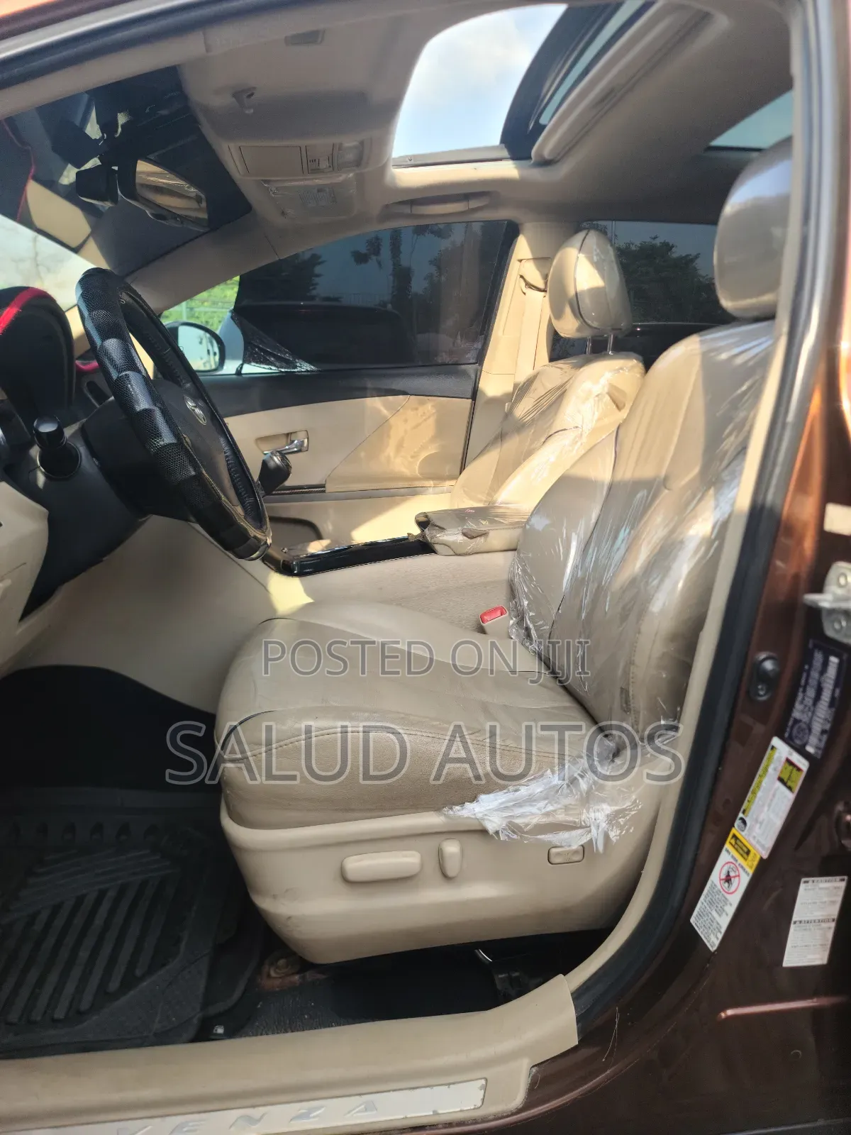 Toyota Venza XLE 2012 Brown