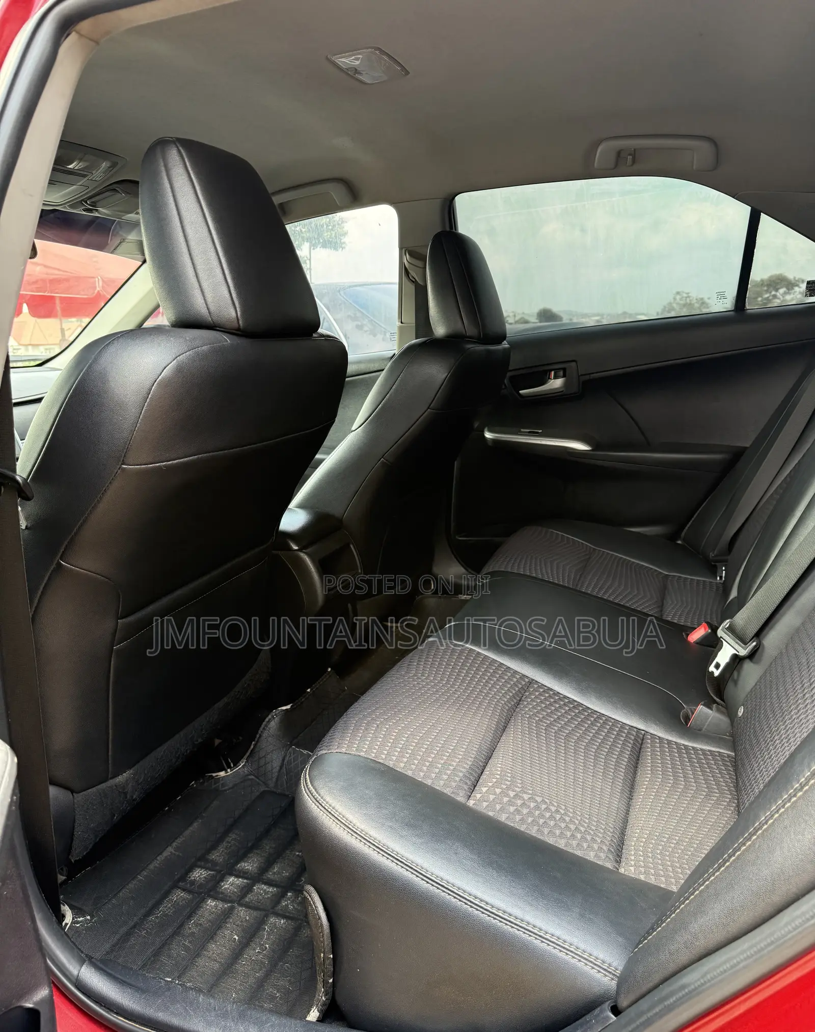 Toyota Camry SE 4dr Sedan (2.5L 4cyl 6A) 2012 Red