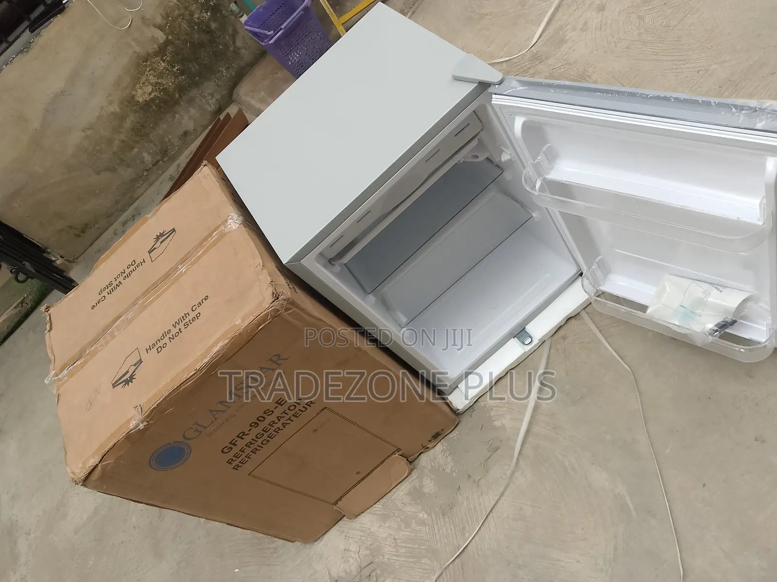 Convenient Glamstar Compact Fridge for Daily Living