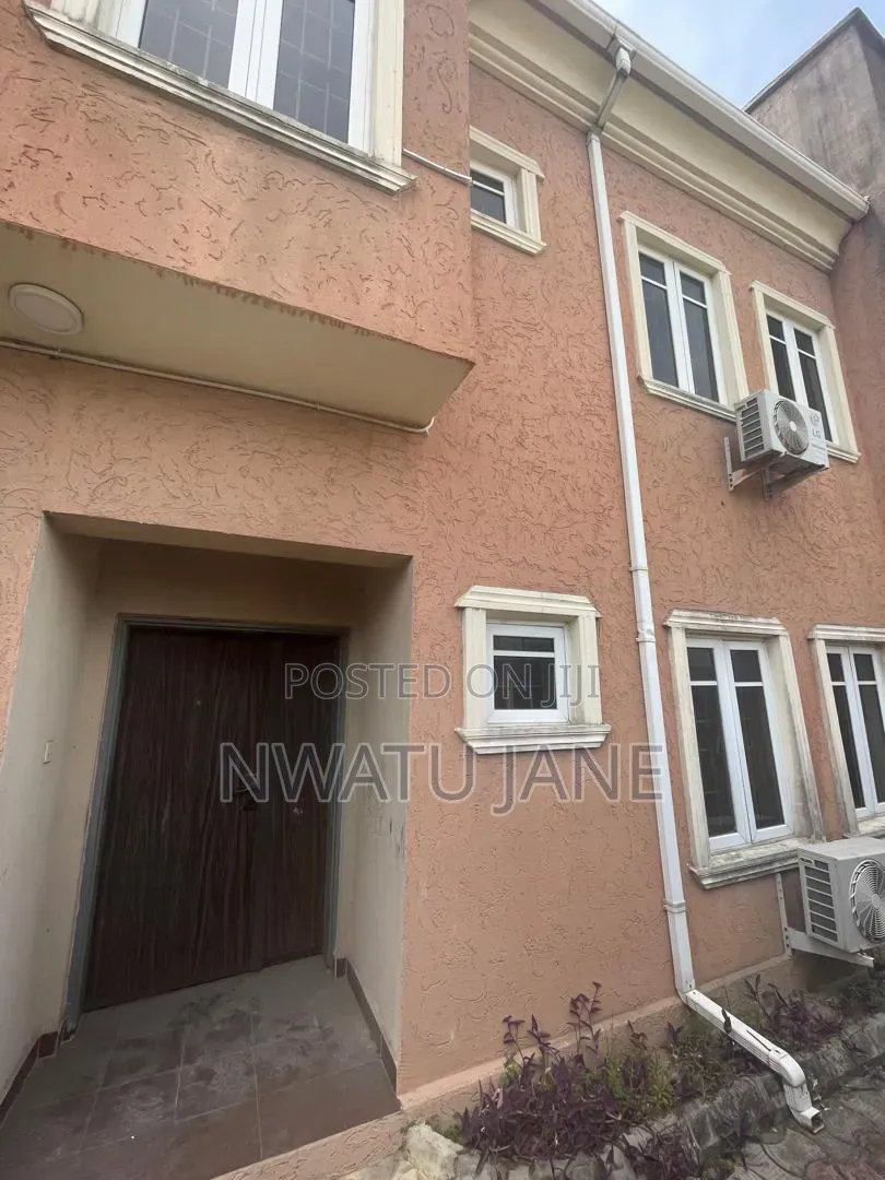 4bdrm Duplex in Lekki Scheme 2, Abraham Adesanya Estate for rent