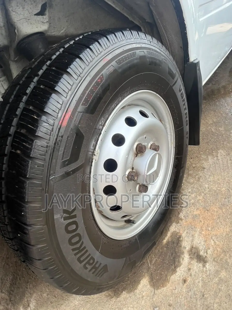 Mercedes-Benz Sprinter 2005 White