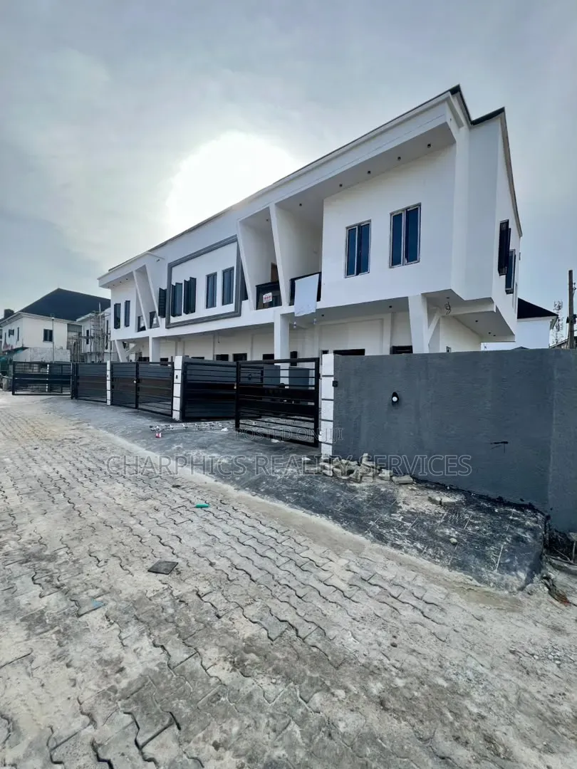 2bdrm Duplex in Sangotedo for sale