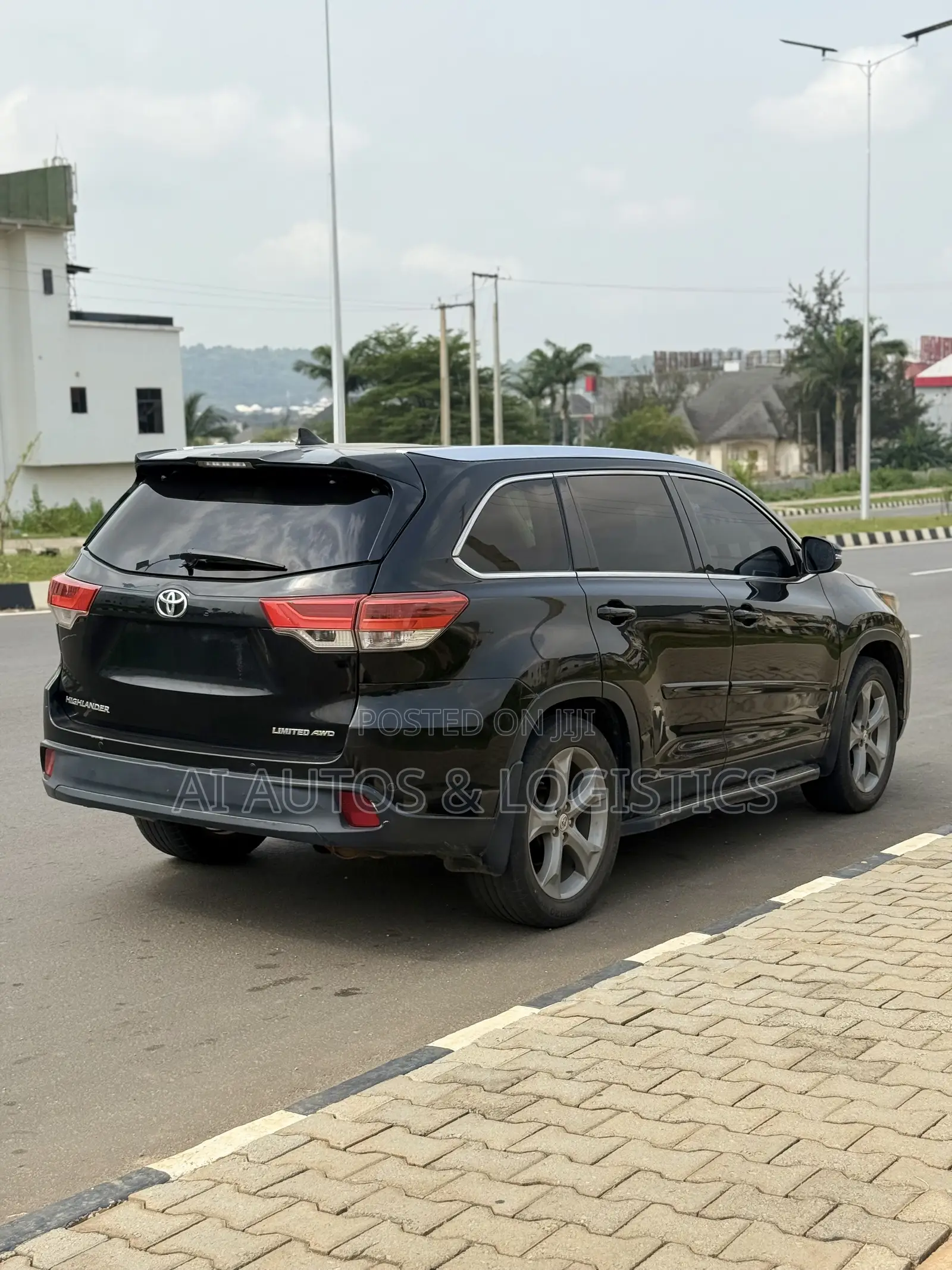 Toyota Highlander Limited 4dr SUV (3.5L 6cyl 6A) 2015 Black