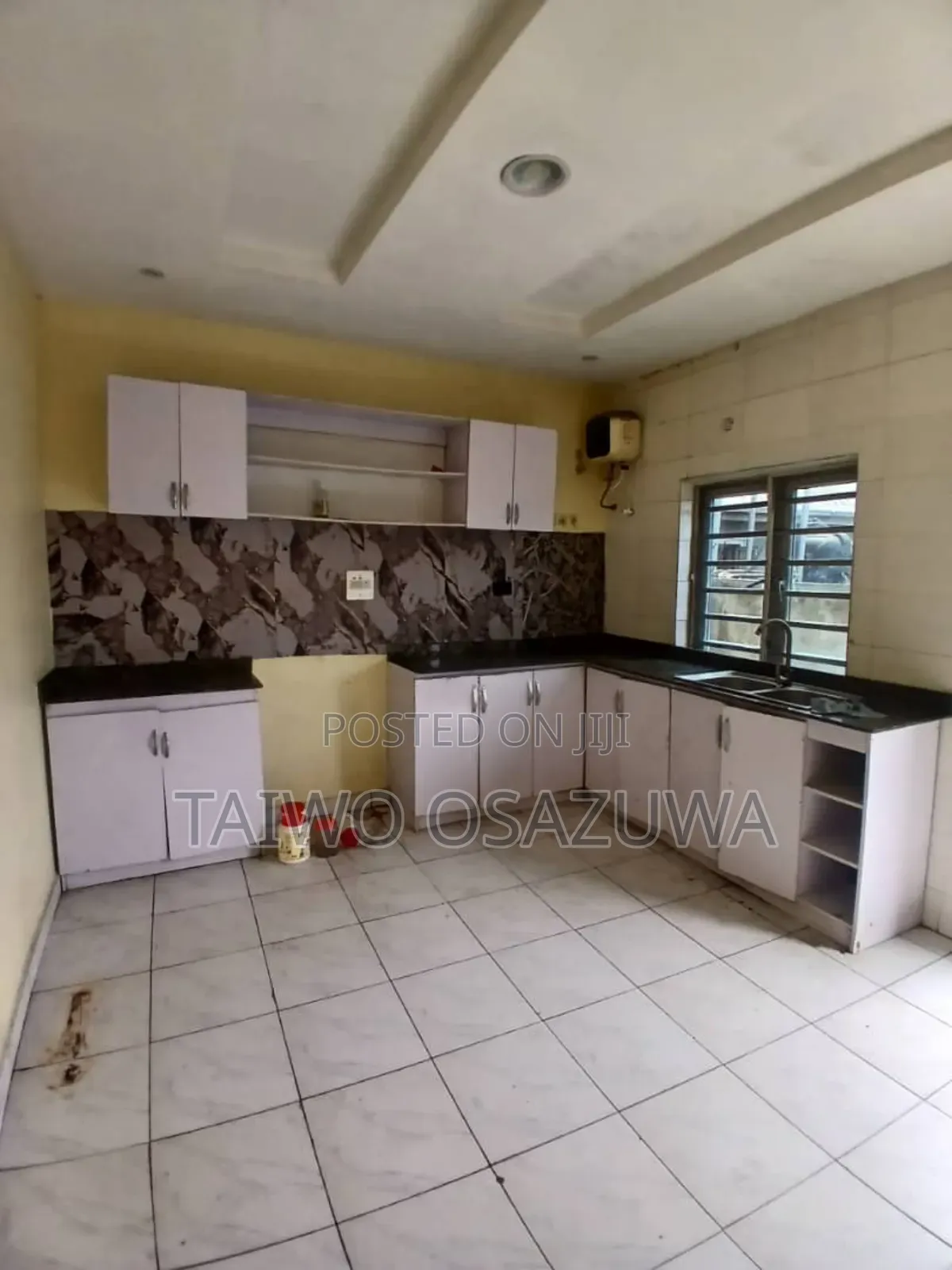 3bdrm Duplex in Langbasa Road, Ado / Ajah for rent