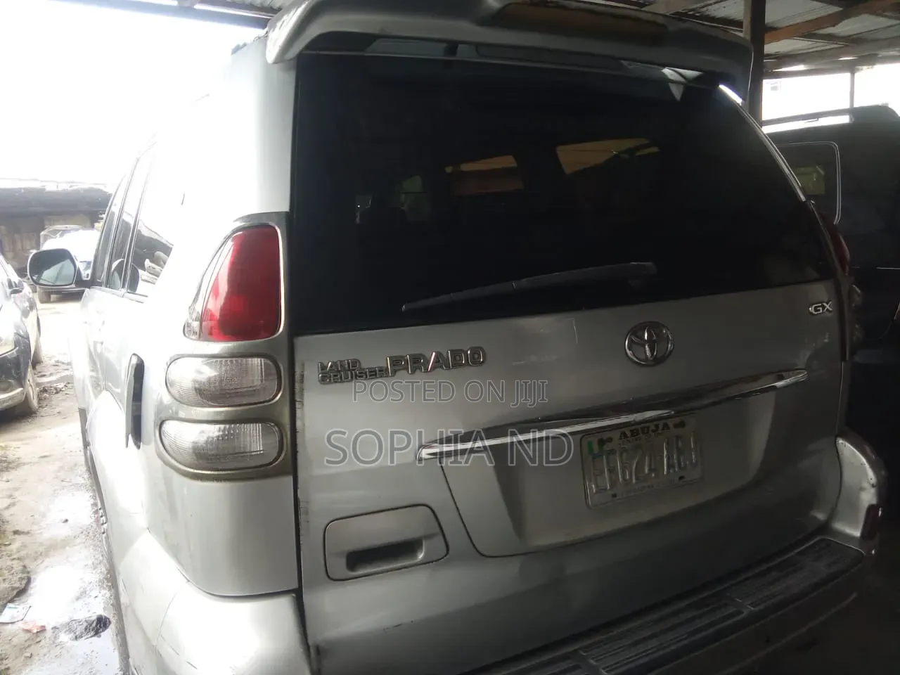 Toyota Land Cruiser Prado 2010 Silver
