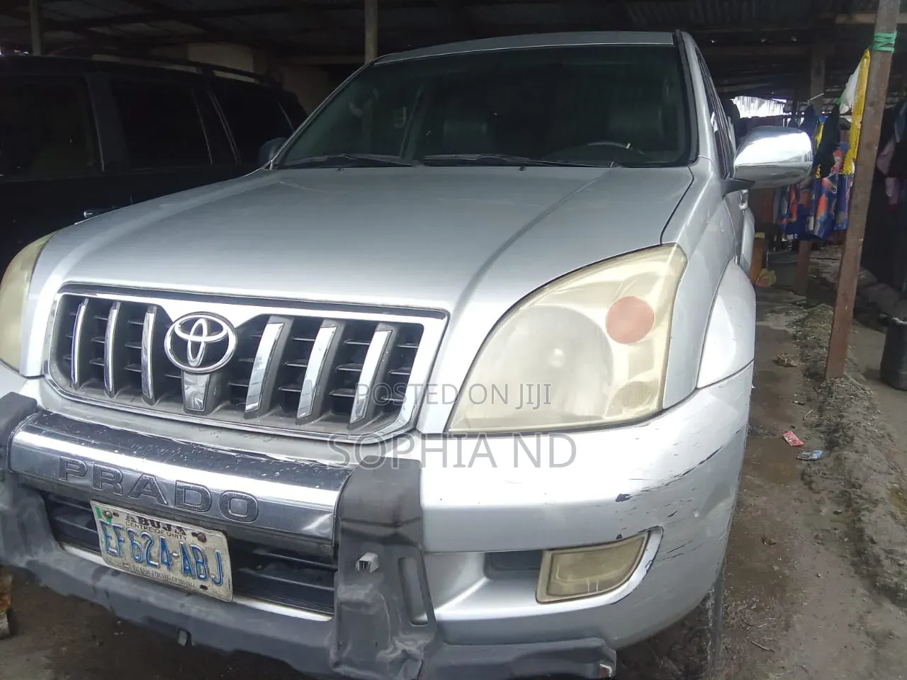 Toyota Land Cruiser Prado 2010 Silver
