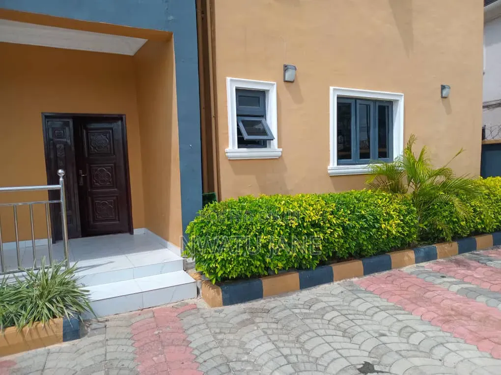 3bdrm Apartment in Lakowe for rent