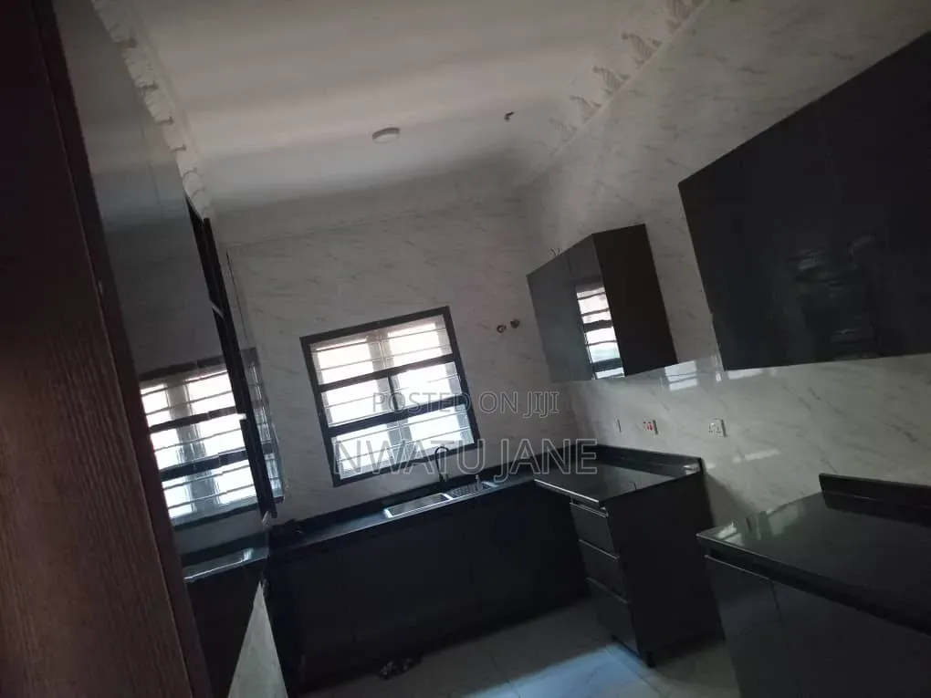 3bdrm Apartment in Lakowe for rent