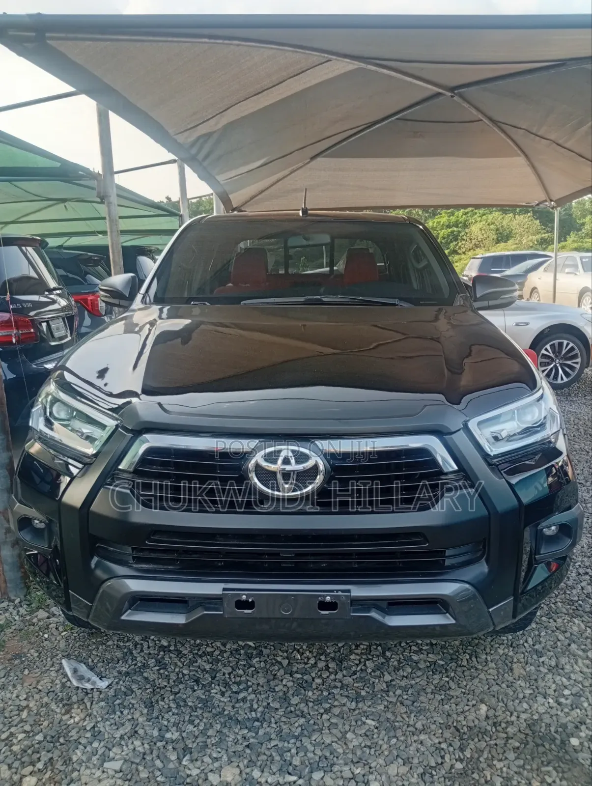Toyota Hilux 2021 Black