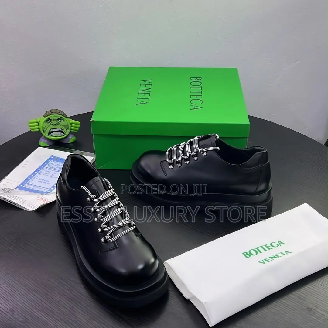 High Quality Luxury Bottega Veneta Sneakers