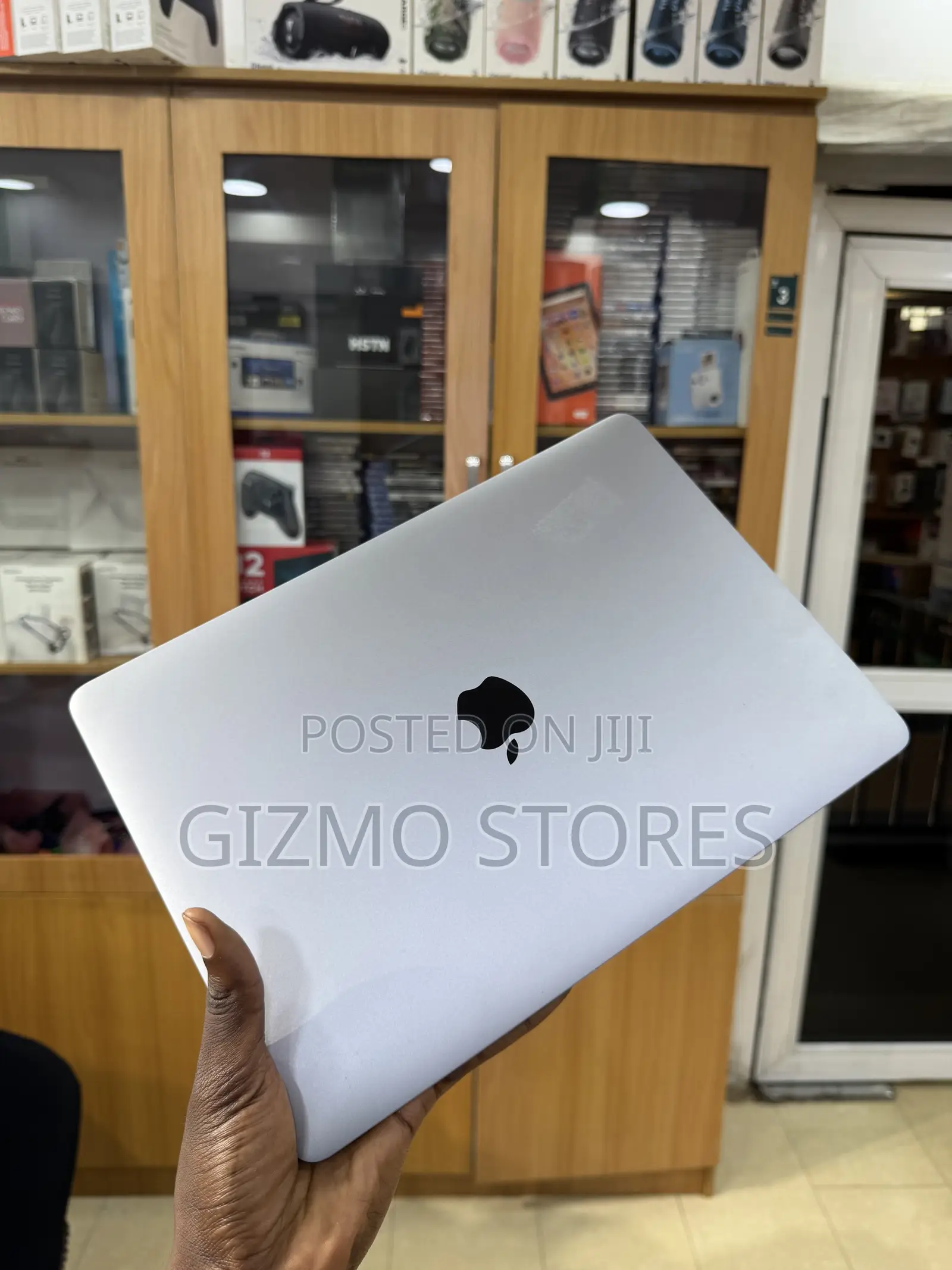 Laptop Apple MacBook Pro 2020 M1 16GB Apple M1 SSD 256GB