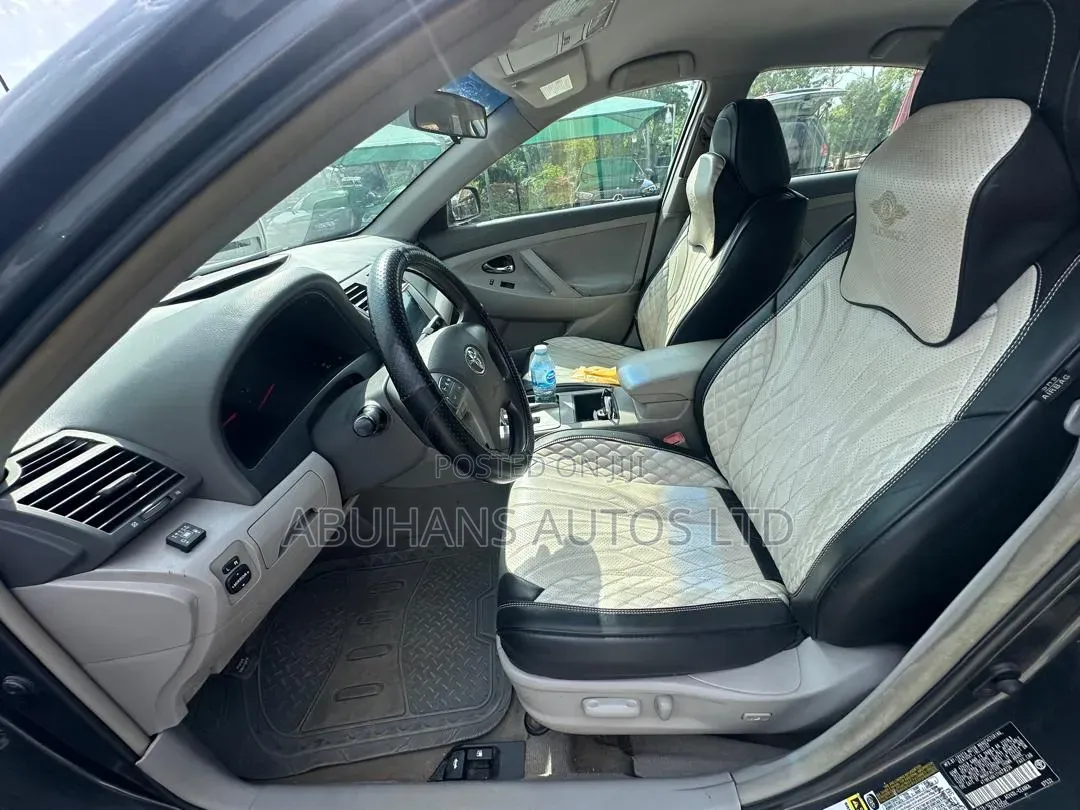 Toyota Camry 2007 Gray