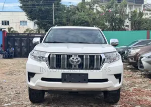 Toyota Land Cruiser Prado 2018 White