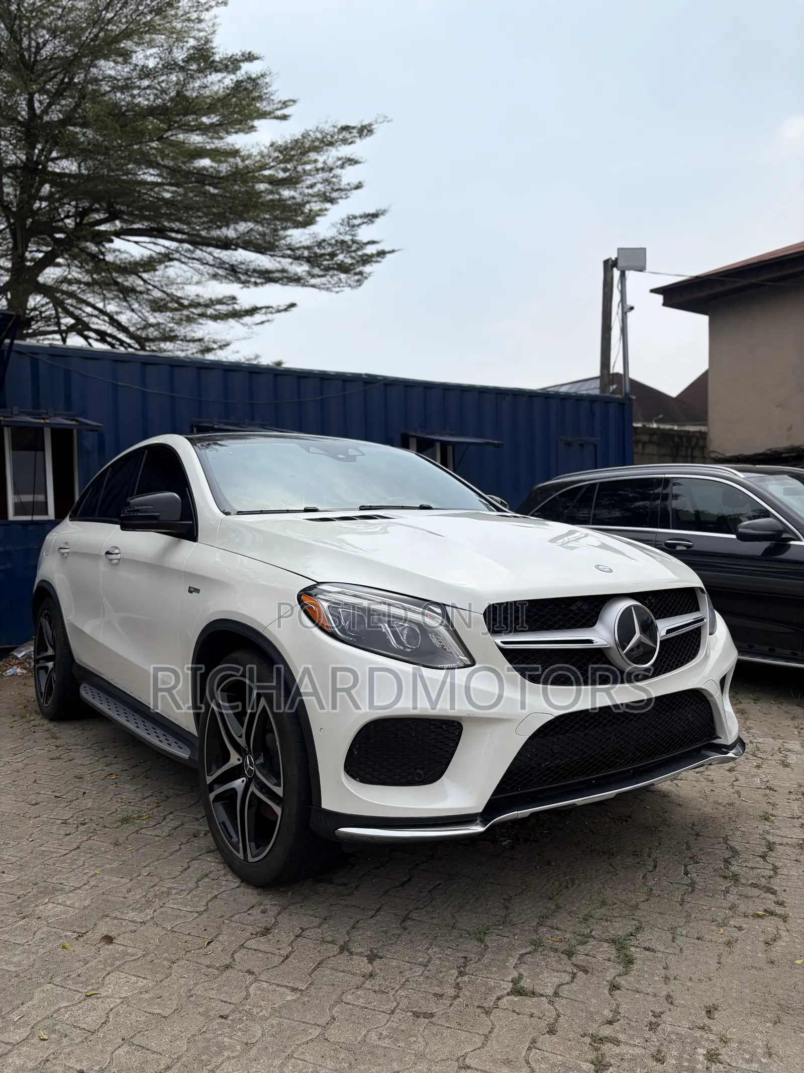 Mercedes-Benz GLE-Class AMG GLE 43 4MATIC 2018 White
