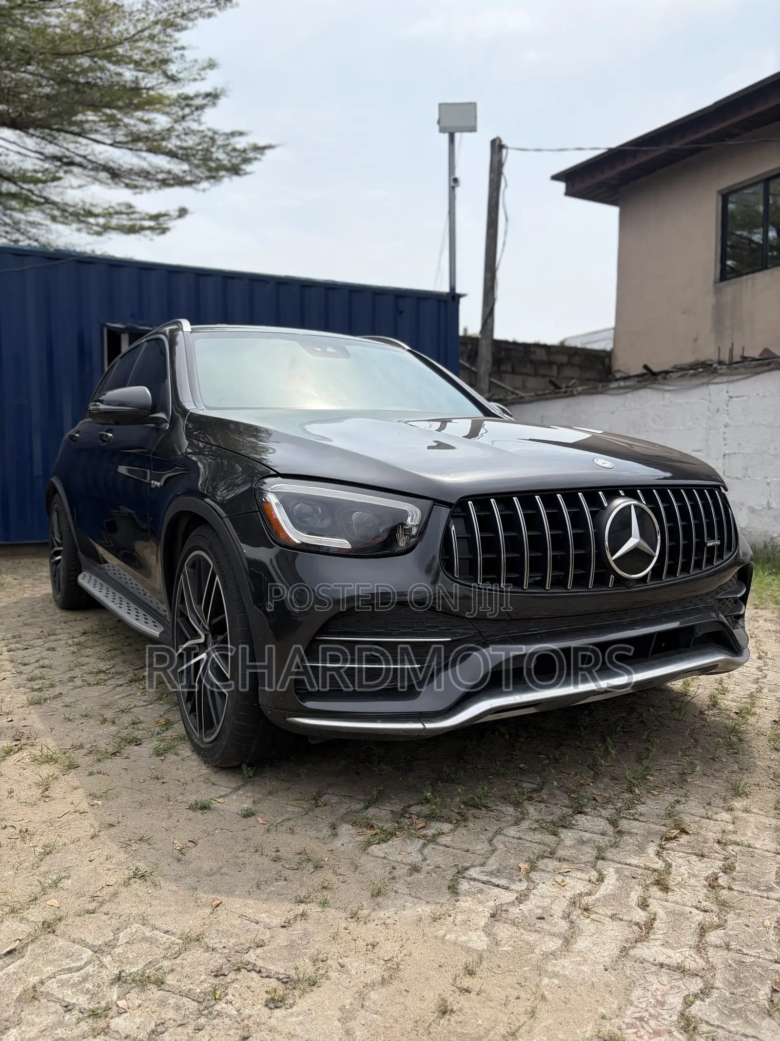 Mercedes-Benz GLC-Class 2022 Brown