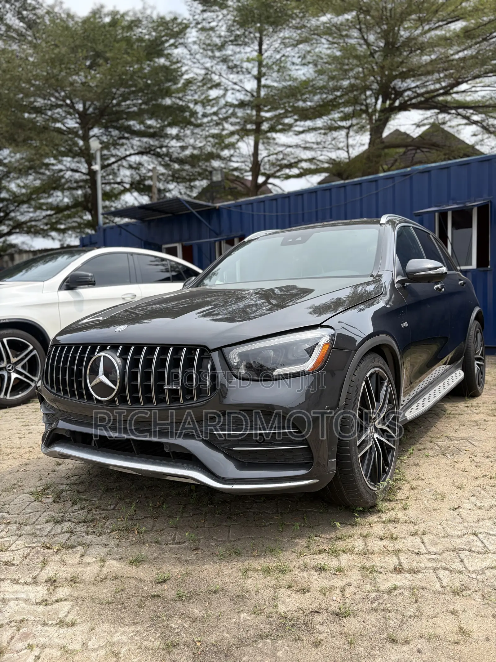 Mercedes-Benz GLC-Class 2022 Brown