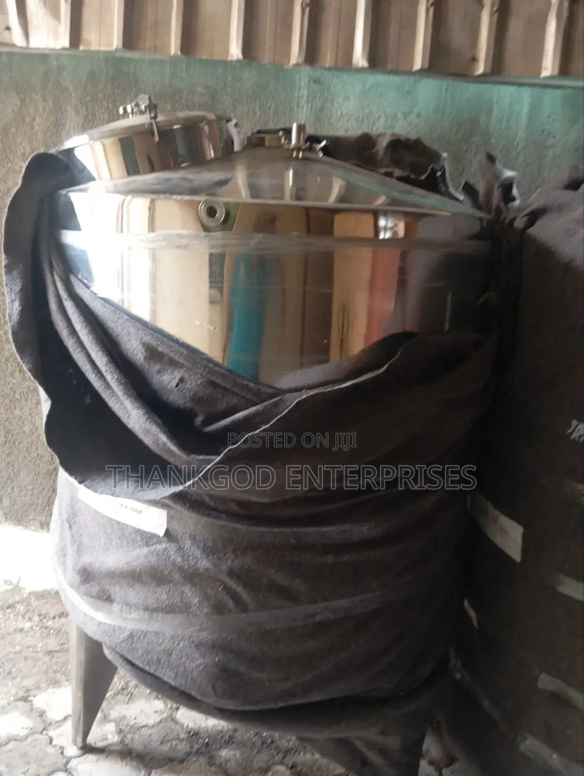 Mixing Tank Closed Type 1000l
