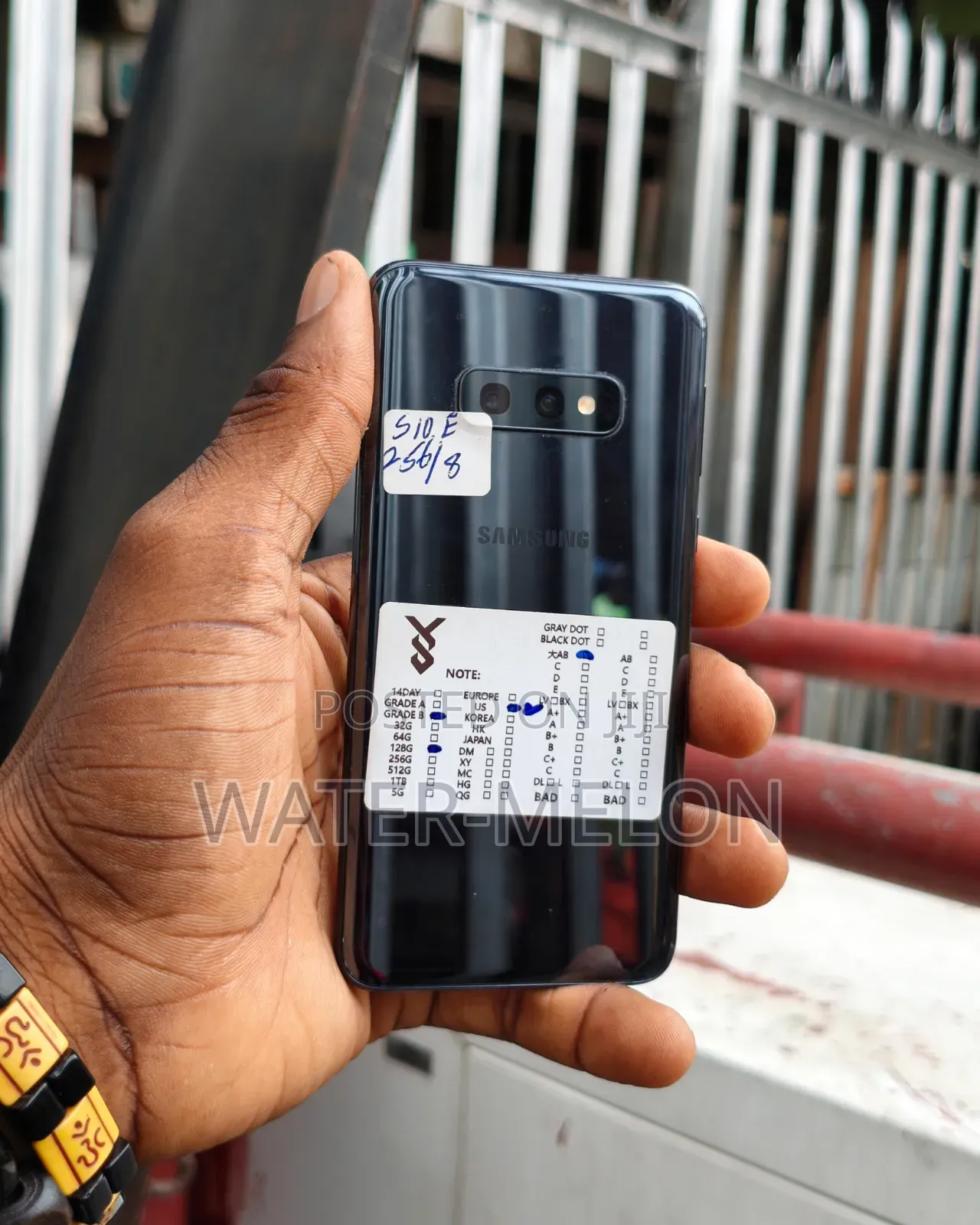 Samsung Galaxy S10e 256 GB Black