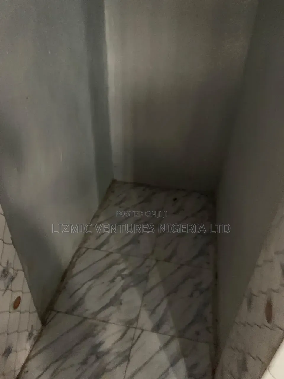 2bdrm Apartment in Agric Rd, Igando / Ikotun/Igando for rent