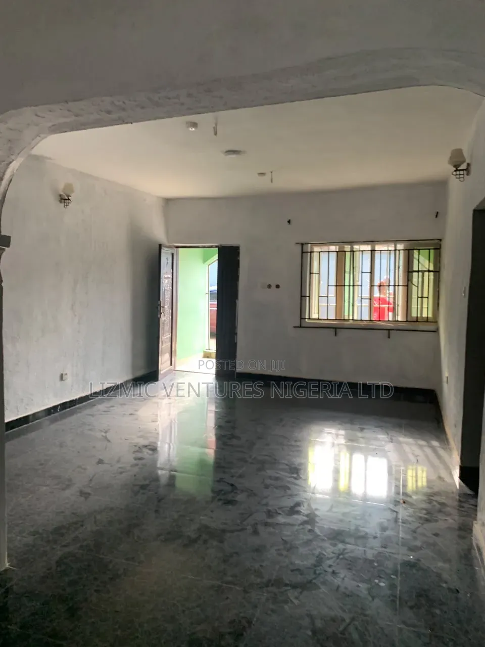 2bdrm Apartment in Agric Rd, Igando / Ikotun/Igando for rent