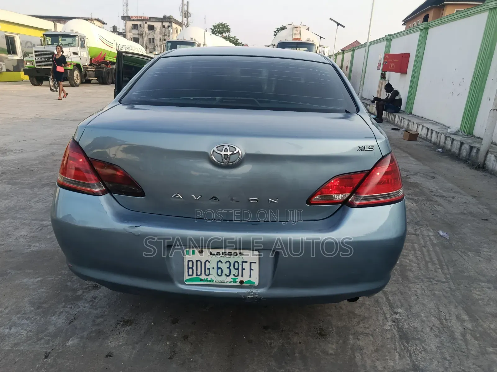 Toyota Avalon Limited 2007 Blue