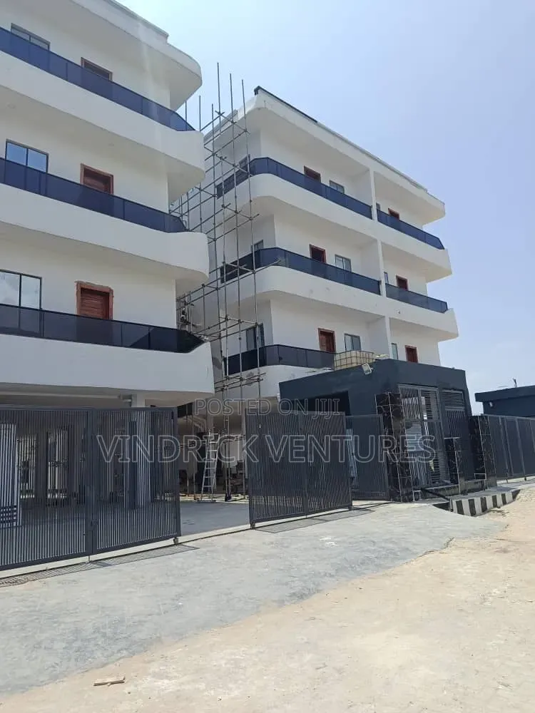 2bdrm Apartment in Lekki, Ologolo for rent