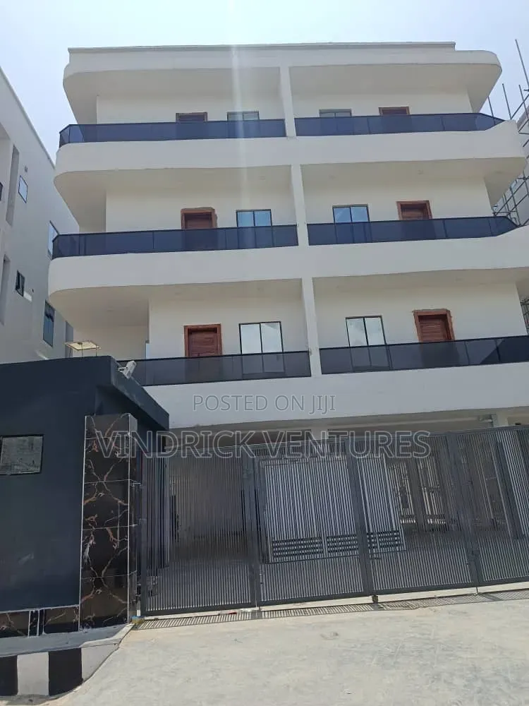 2bdrm Apartment in Lekki, Ologolo for rent