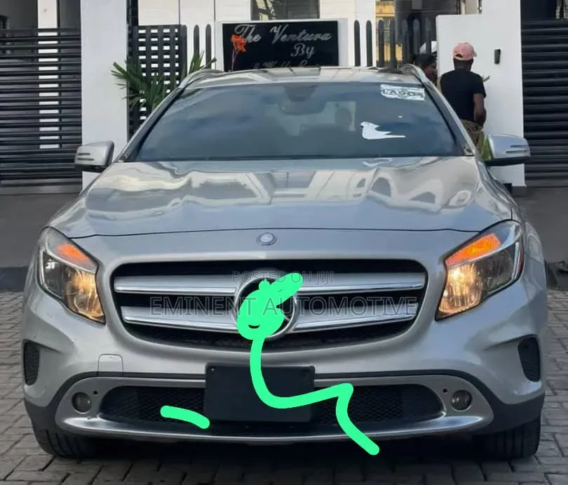 Mercedes-Benz GLA 250 2016 Silver