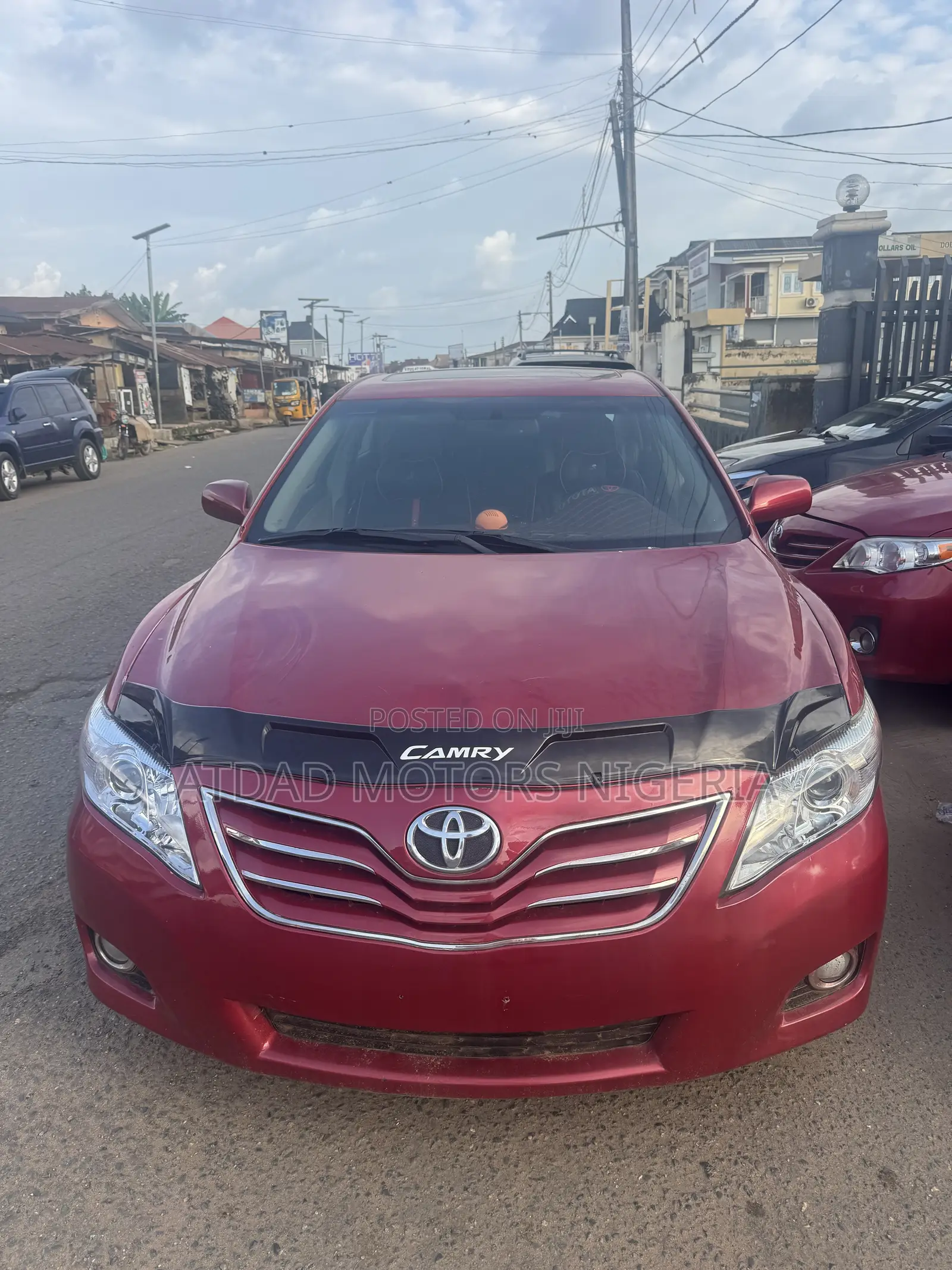 Toyota Camry XLE V6 4dr Sedan (3.5L 6cyl 6AM) 2010 Red