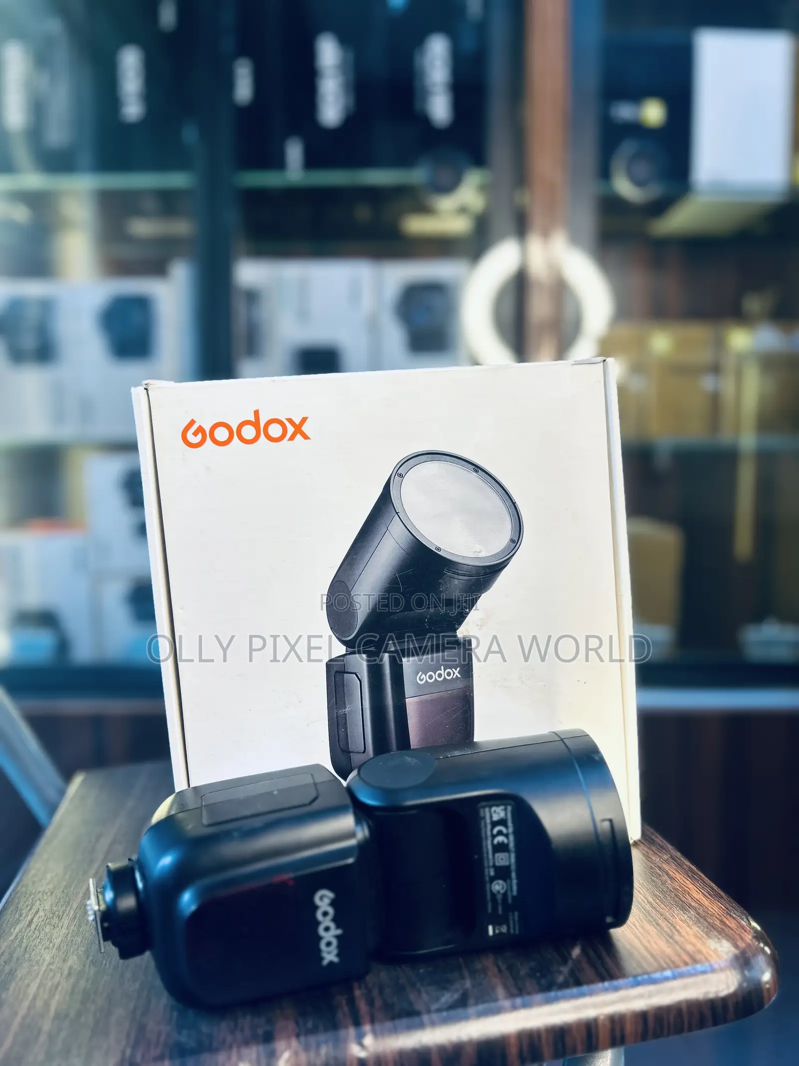 Godox V1 for Canon