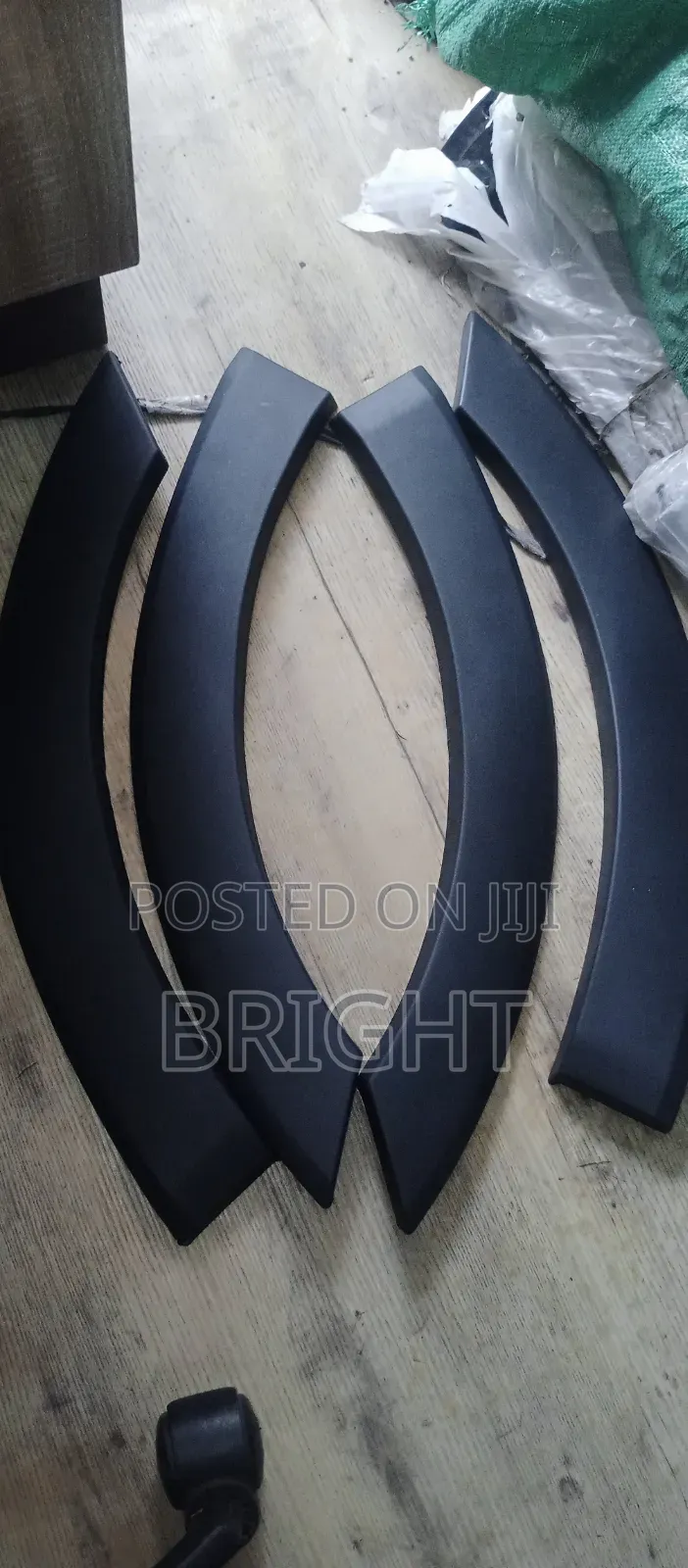 Ford Transit Bus Bumper Moulding L/R
