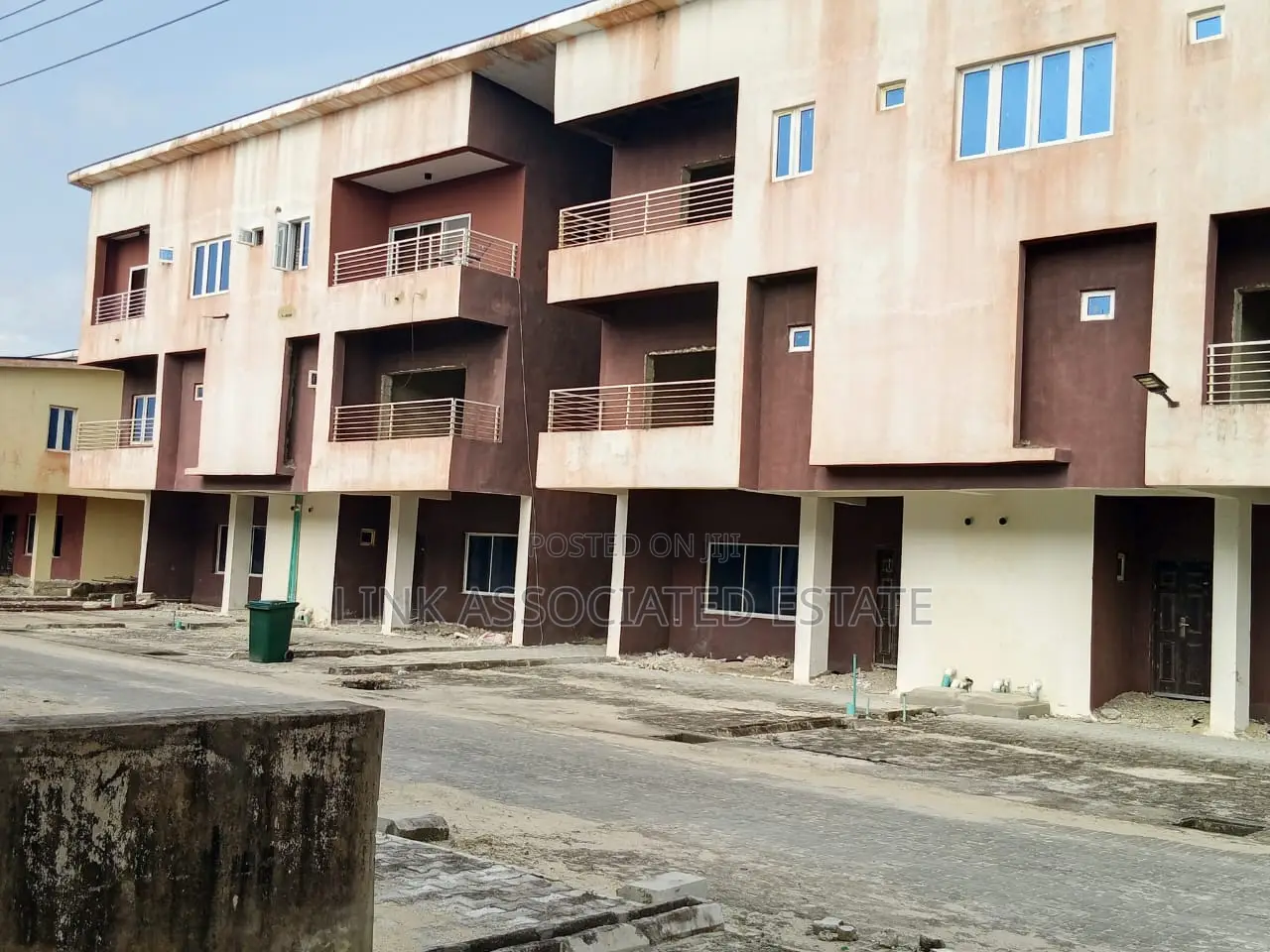 3 Bedroom Apartment