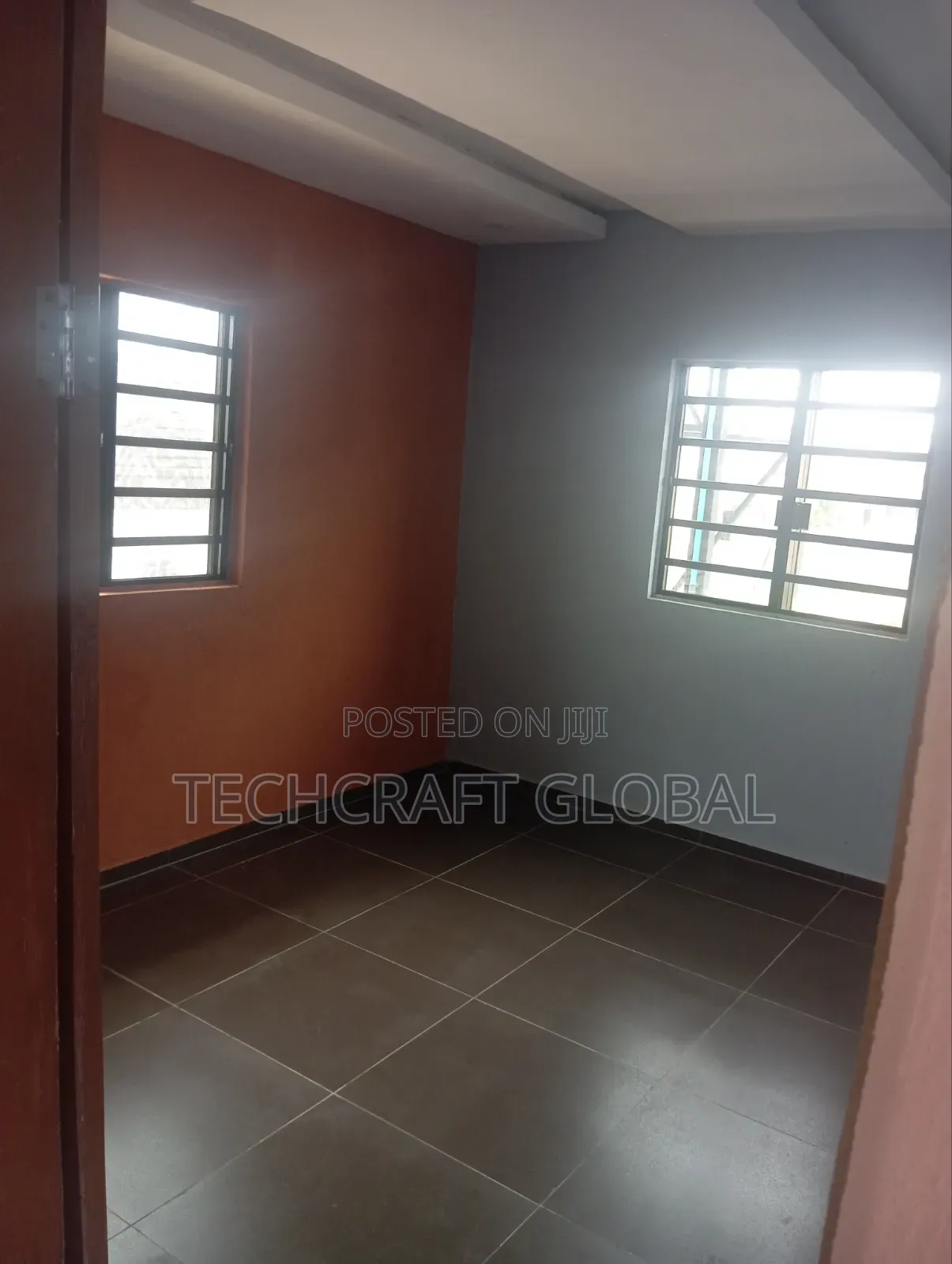 3bdrm Block of Flats in Olokonla for rent